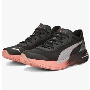 Puma Deviate Nitro Elite Carbon Plated Shoe, size 7.5